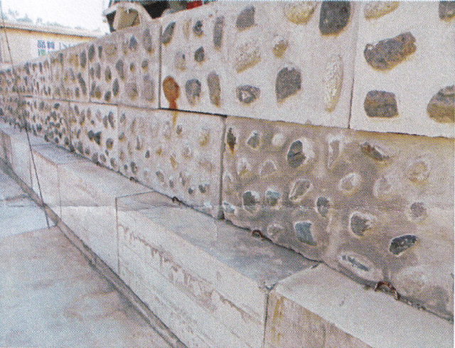 置き型コンクリートブロック使用例